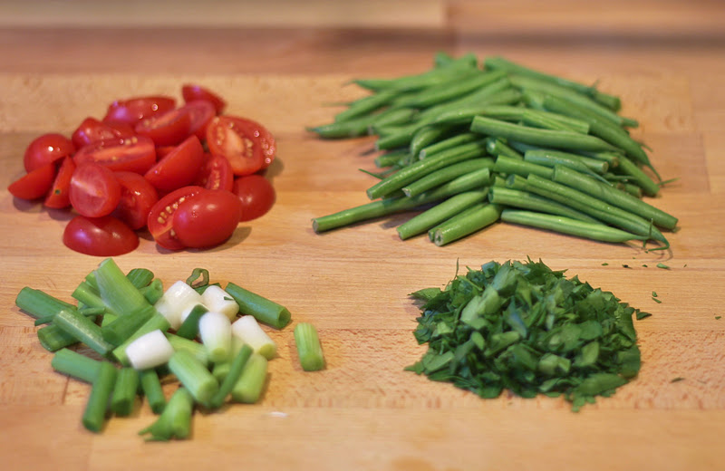 Haricot Verts, Grape Tomatos, Shallots & Parsley